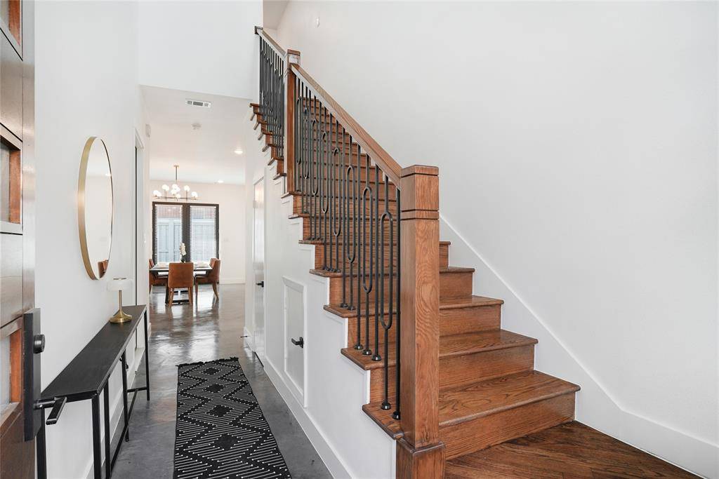 Dallas, TX 75226,4618 Columbia Avenue #Bulding 2