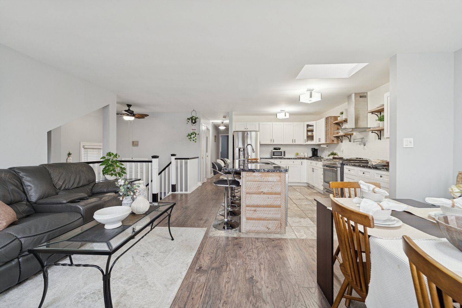 Clarington, ON L1E 1E4,7 Empire CRES