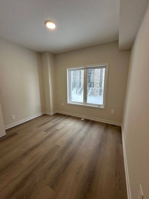 Richmond Hill, ON L4B 0J5,26 Mermot LN