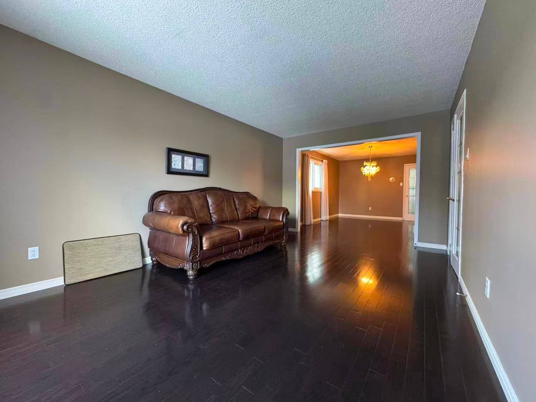 Richmond Hill, ON L4S 1A7,27 Summitcrest DR