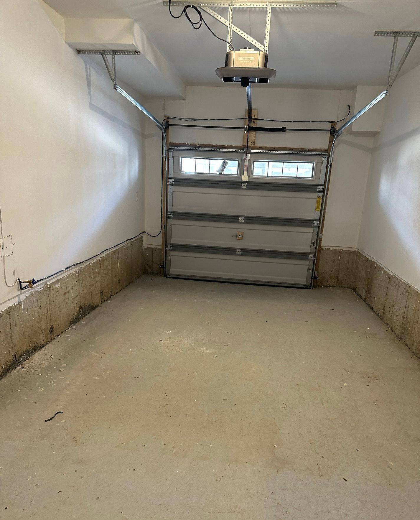 Brampton, ON L7A 5H7,18 Arrowview DR