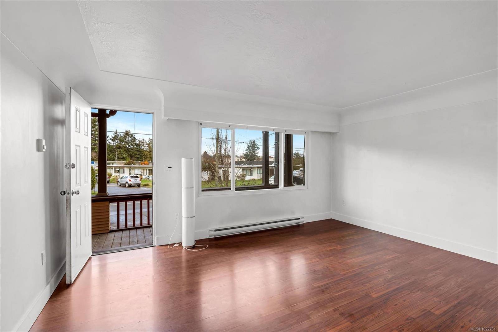 Victoria, BC V8T 3H8,2969 Cedar Hill Rd