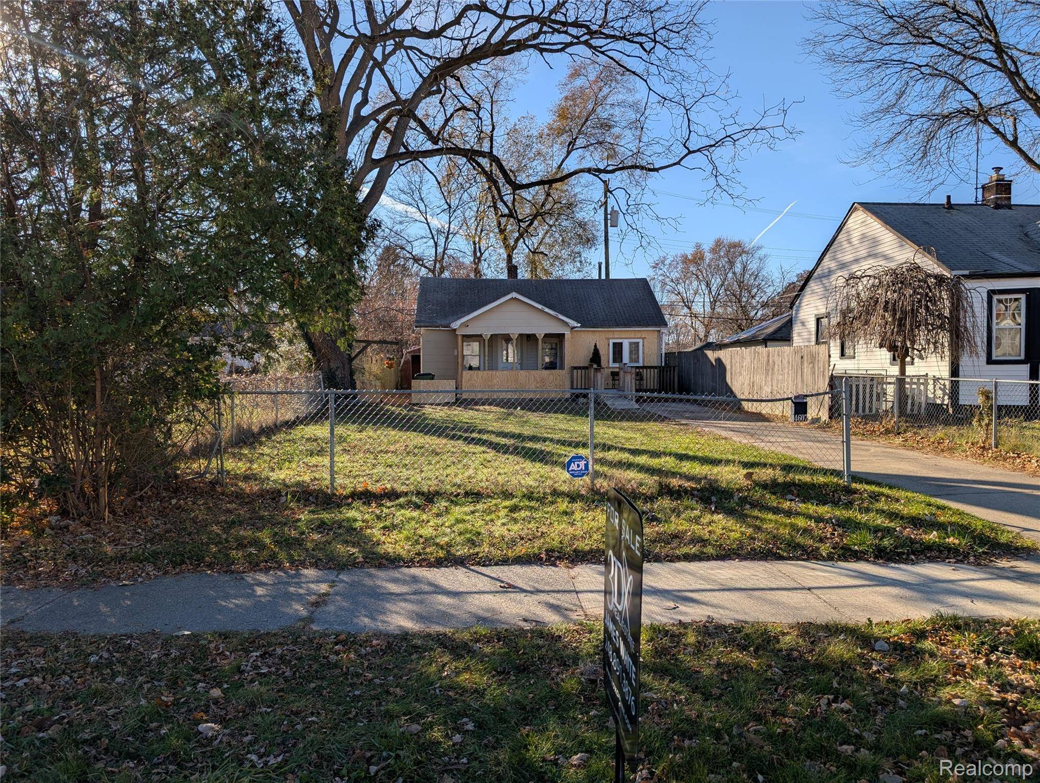 Detroit, MI 48224,4607 Radnor ST