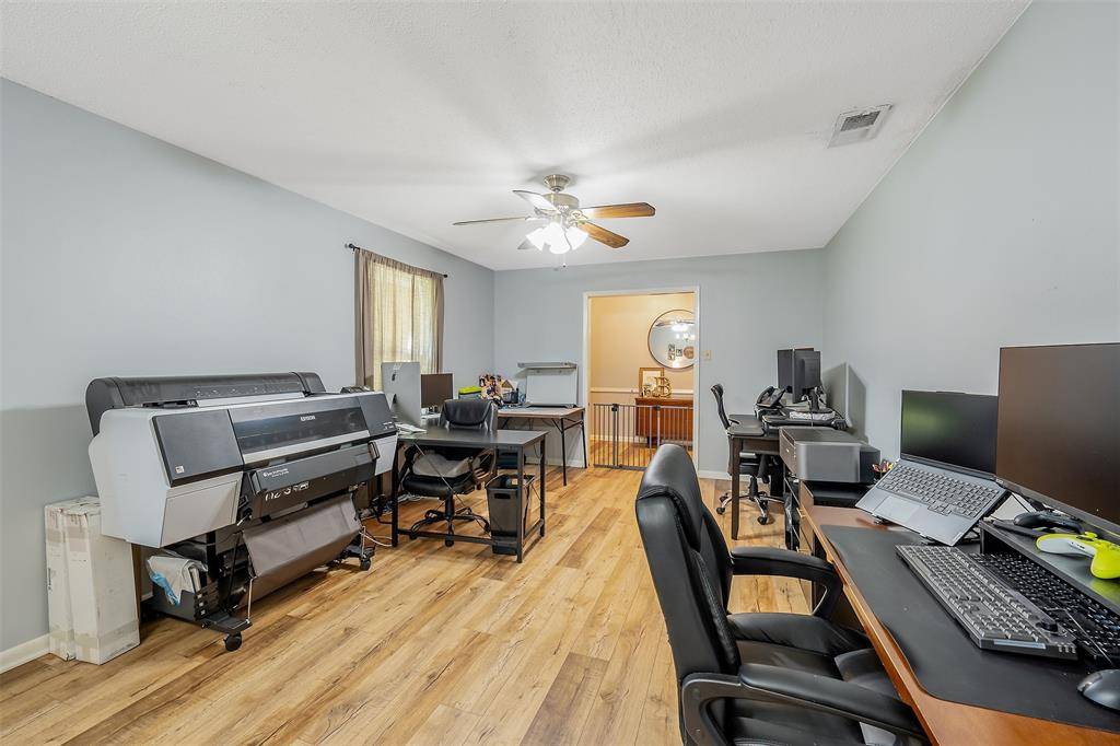 Mineola, TX 75773,202 Molly Lane