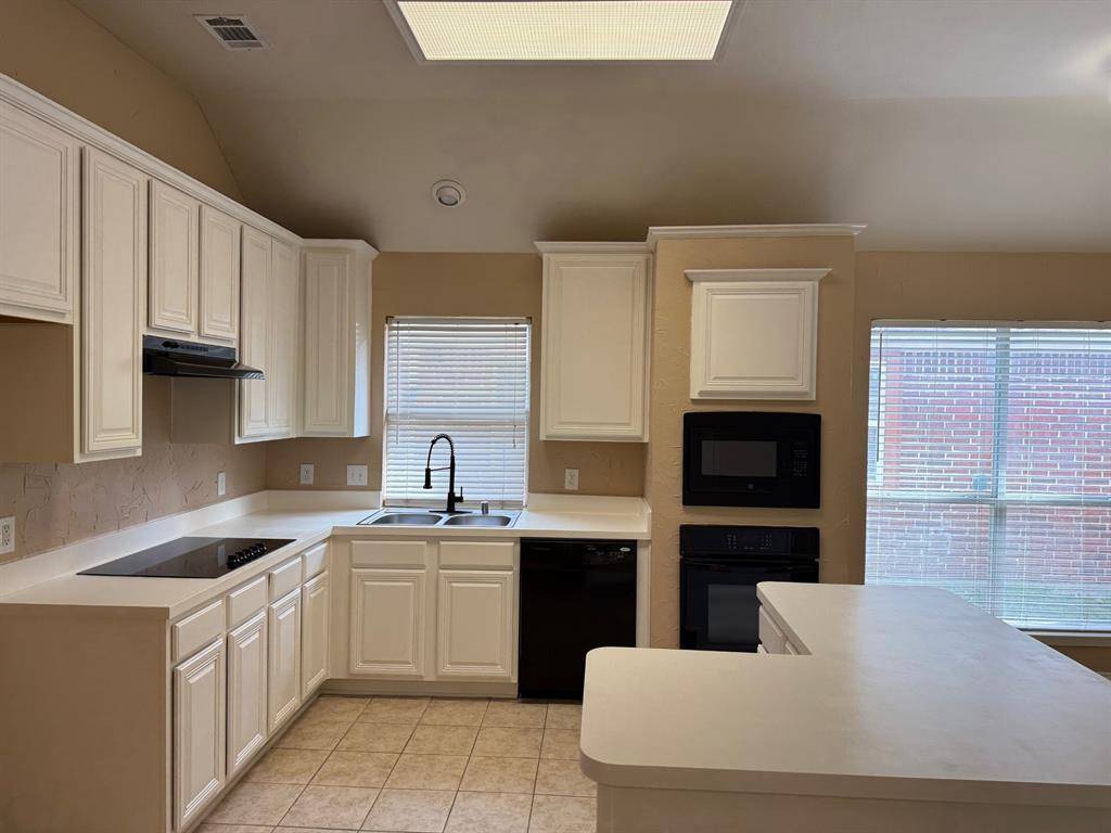 Mckinney, TX 75072,5917 SANDALWOOD Drive