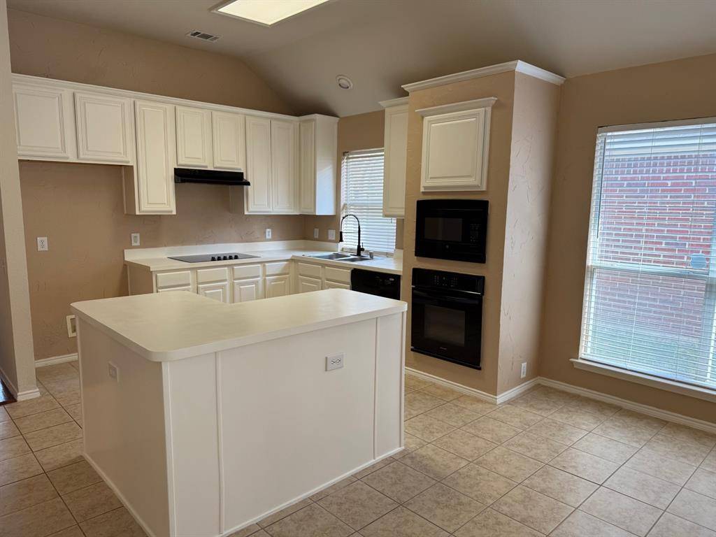 Mckinney, TX 75072,5917 SANDALWOOD Drive