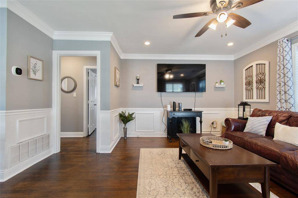 Fort Worth, TX 76107,3909 Locke Avenue