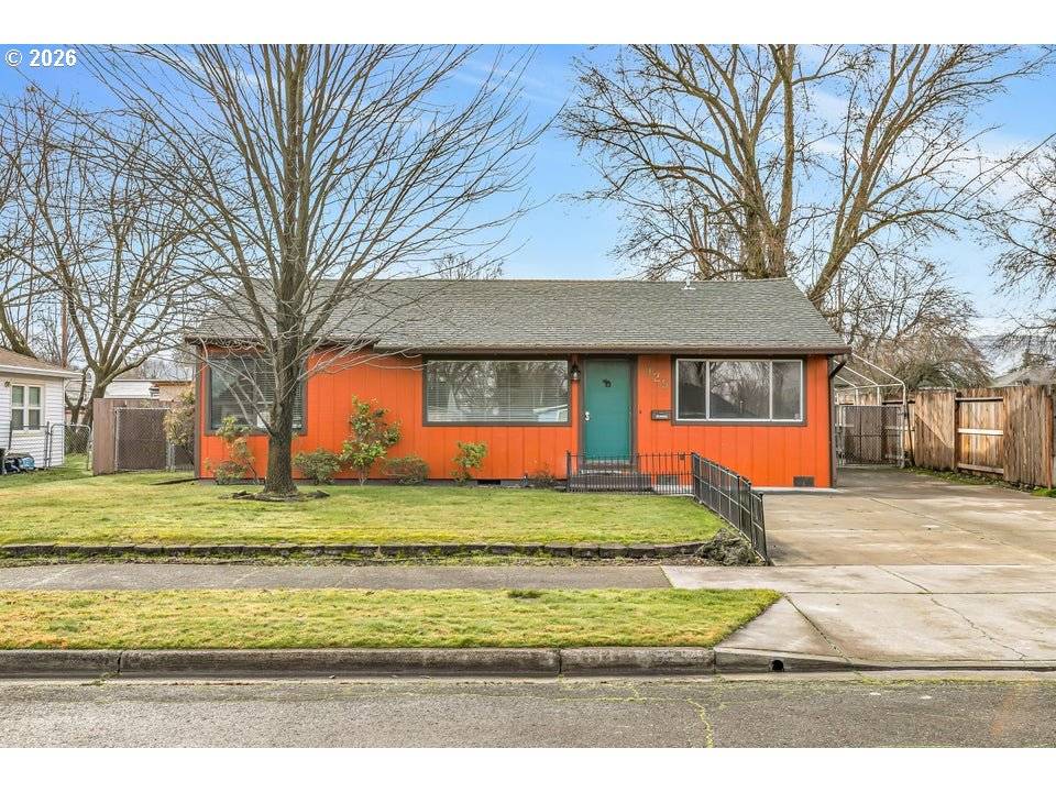 Medford, OR 97501,925 WINCHESTER AVE