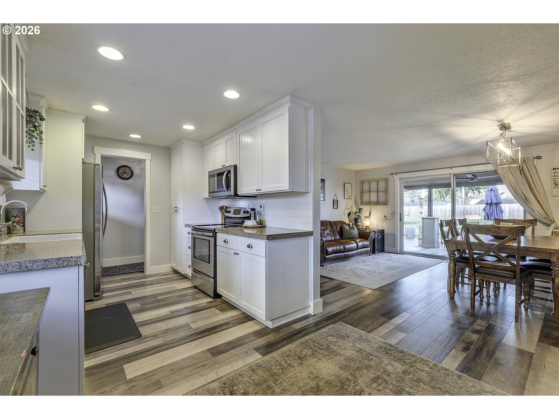 Oregon City, OR 97045,19767 JESSIE CT