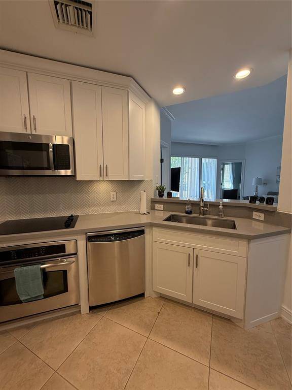 Weston, FL 33331,16100 Emerald Estates Dr #498