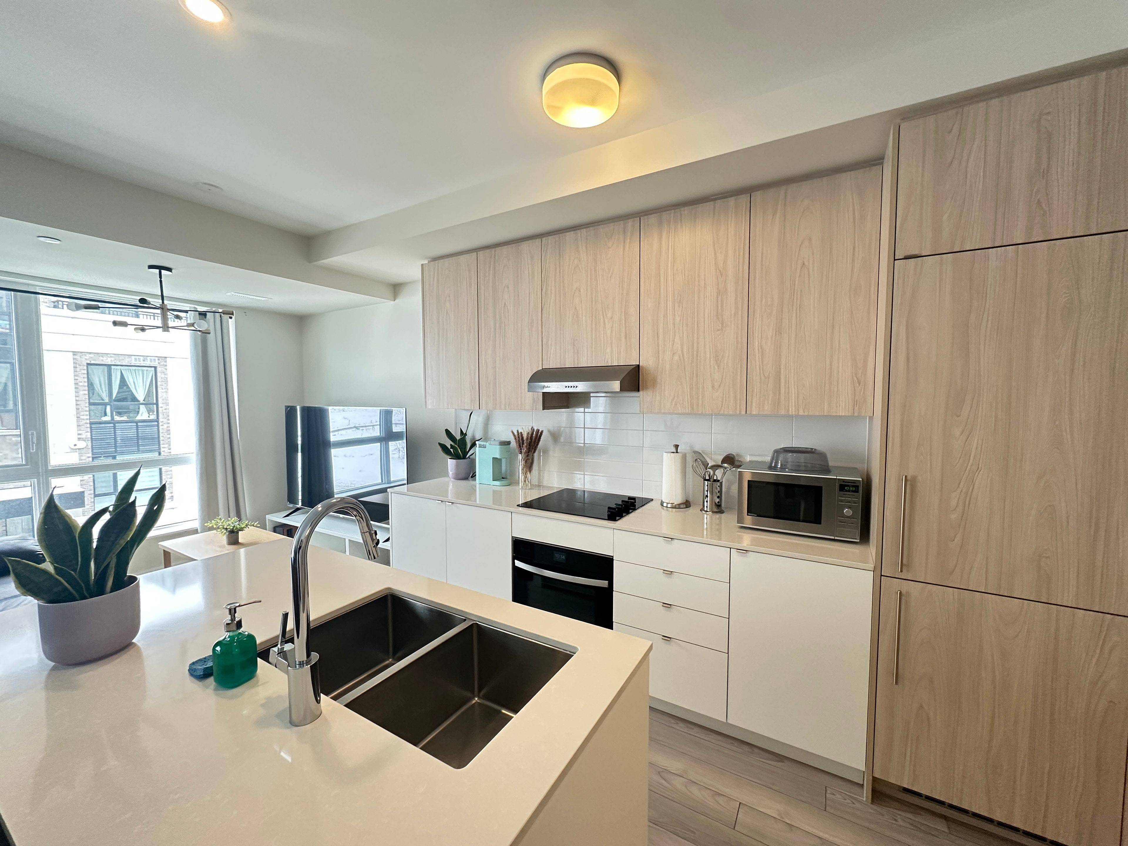 Richmond Hill, ON L4S 0P5,5 Red Squirrel LN #F305