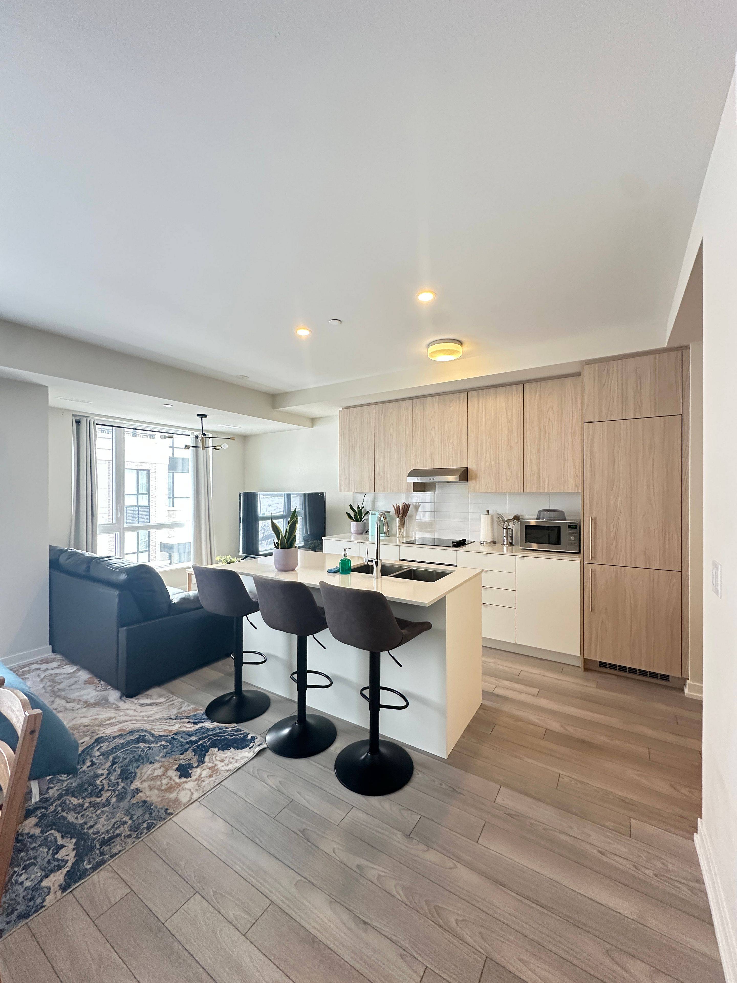 Richmond Hill, ON L4S 0P5,5 Red Squirrel LN #F305