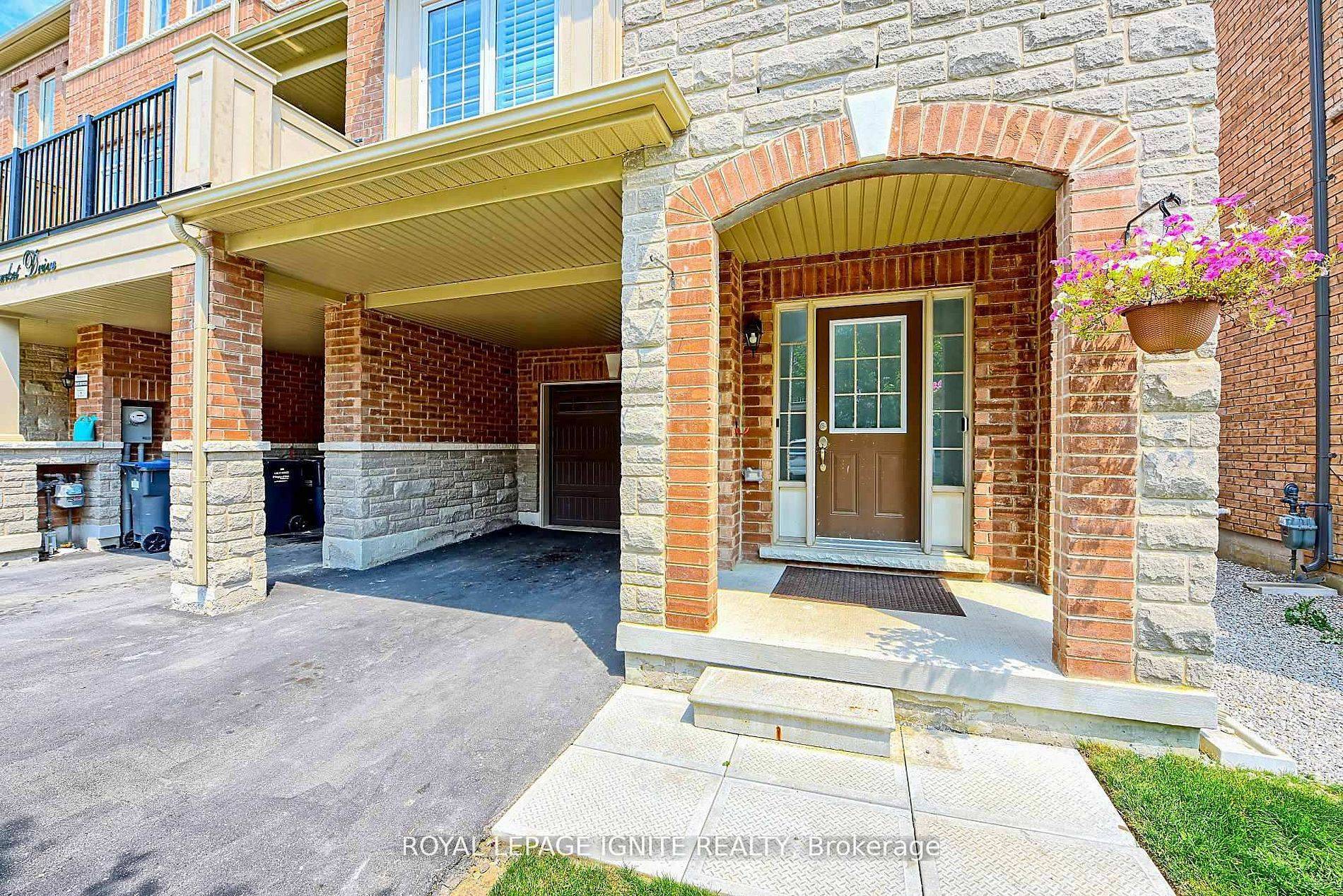 Brampton, ON L7A 5C3,25 Haymarket DR