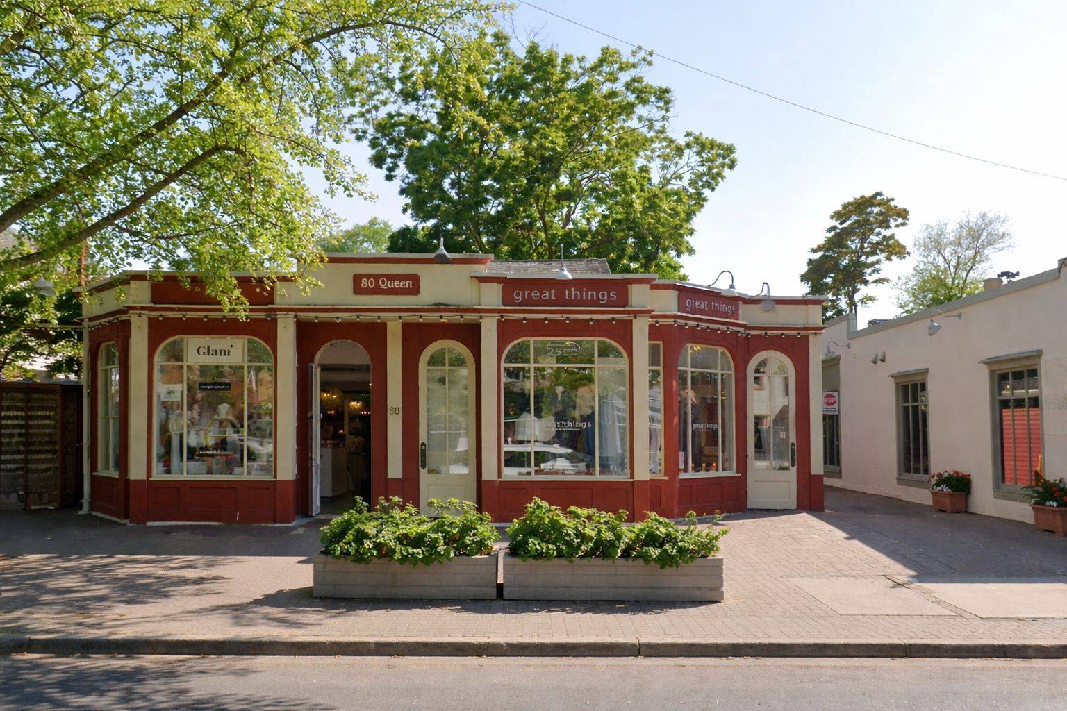 Niagara-on-the-lake, ON L0S 1J0,80 QUEEN ST