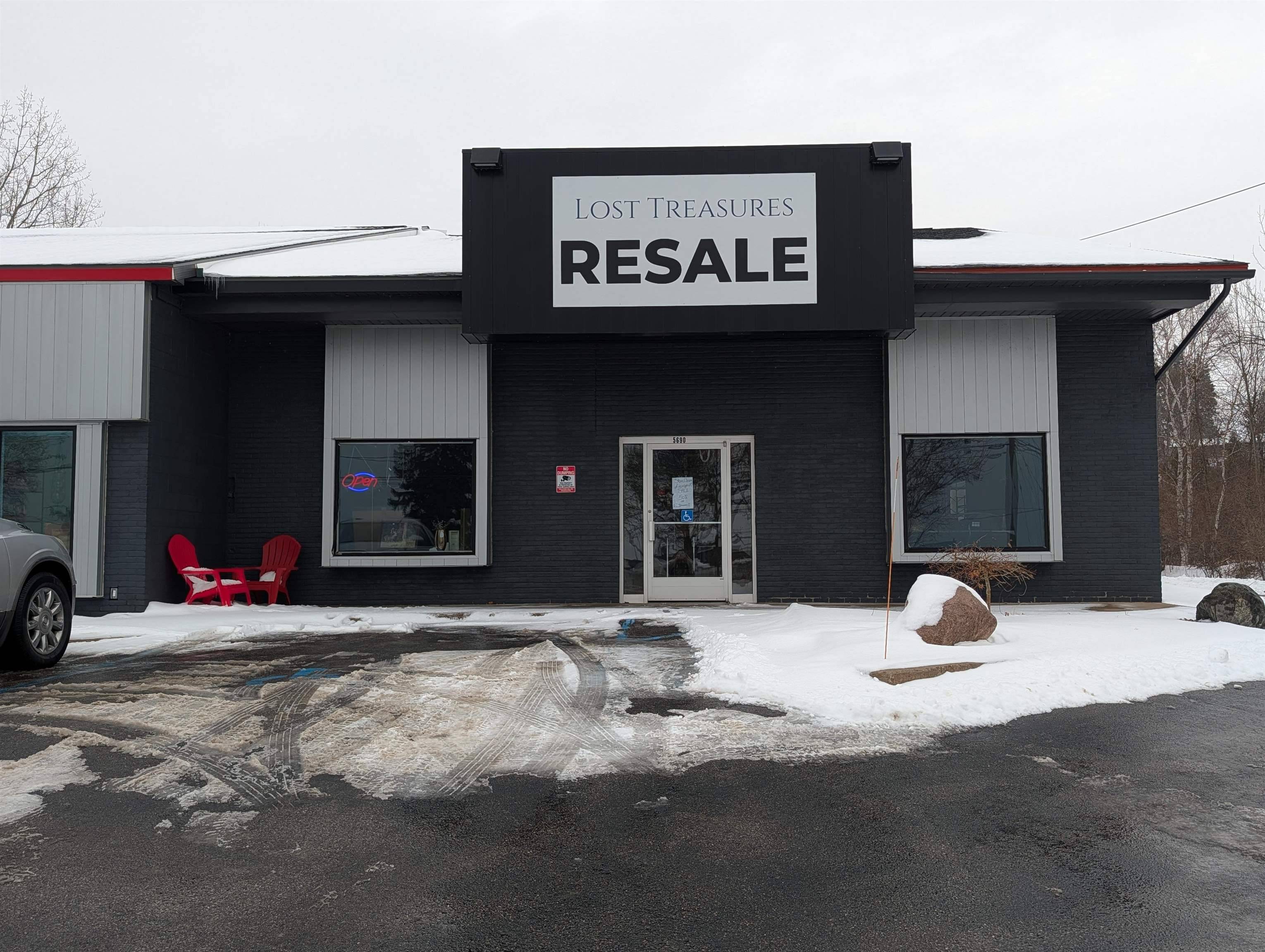 Williamsburg, MI 49690,5700 US-31 N