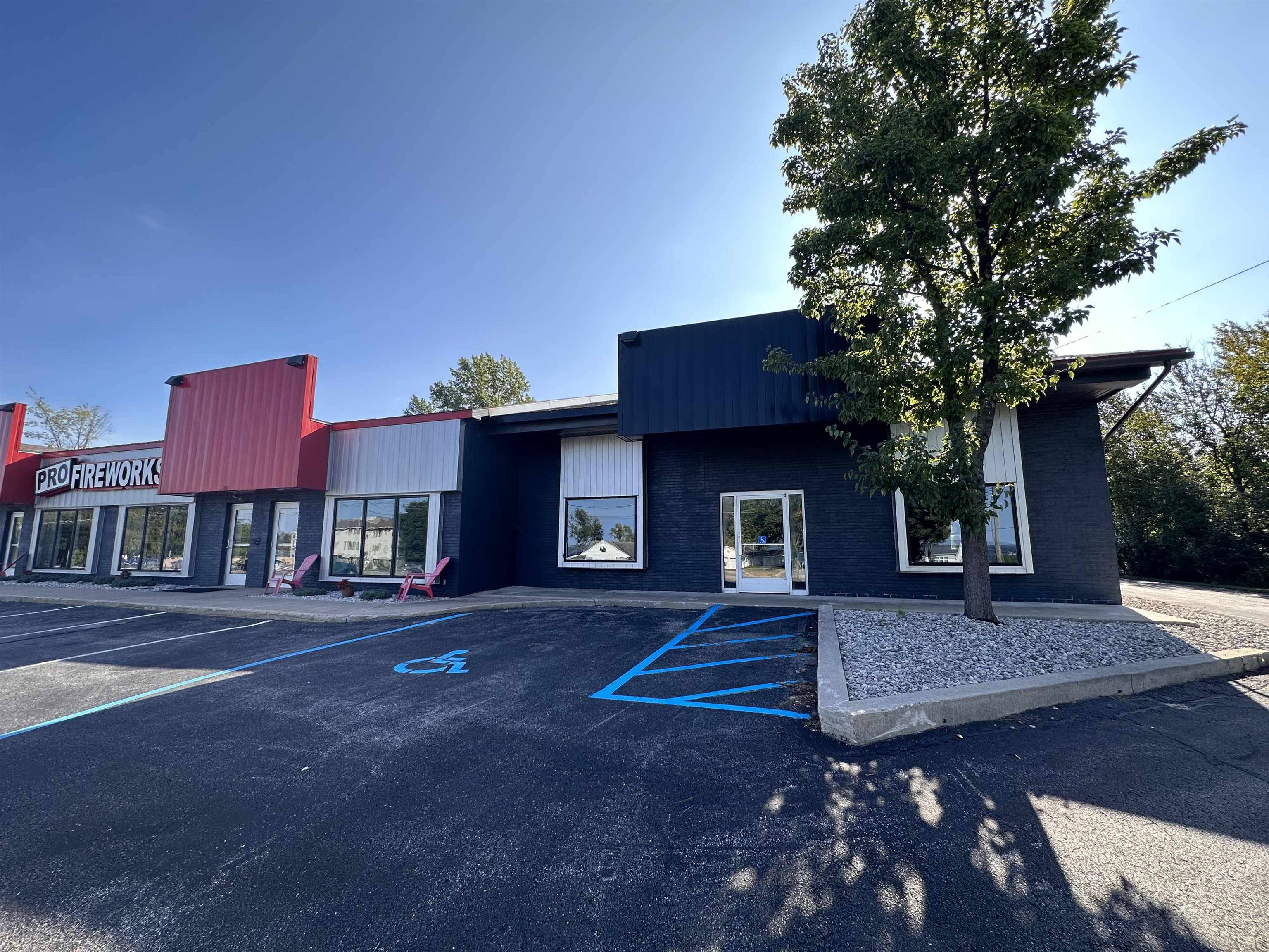 Williamsburg, MI 49690,5700 US-31 N