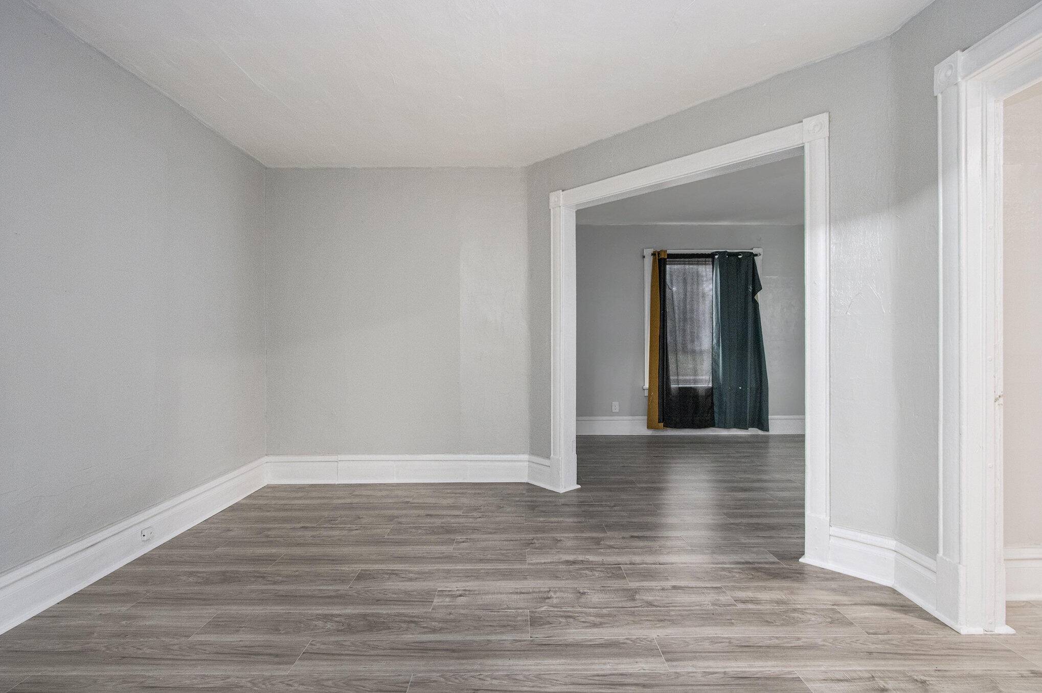 Benton Harbor, MI 49022,596 Superior ST