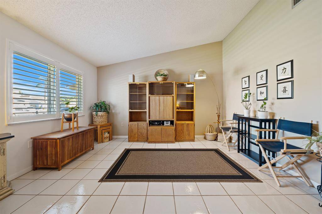 Sunrise, FL 33326,Address not disclosed