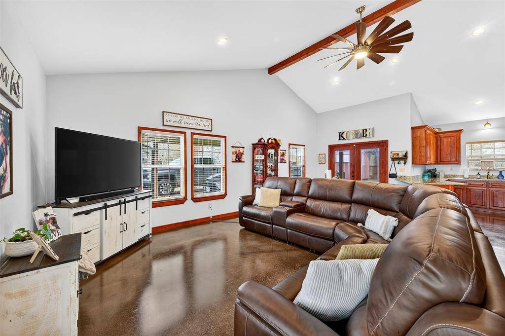 Ector, TX 75439,203 Mockingbird Street