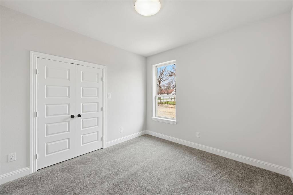 Corsicana, TX 75110,1508 E 6th Avenue