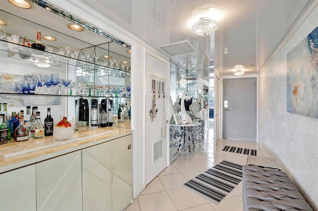 Lauderhill, FL 33319,7100 Radice Ct #207