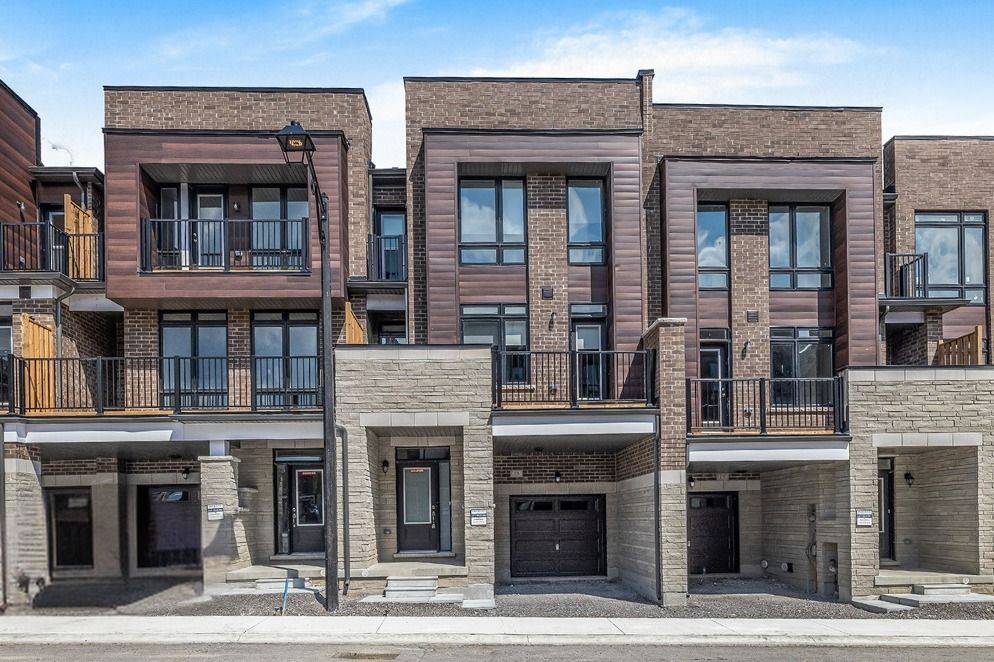 Aurora, ON L4G 4A9,19 Gunton ST