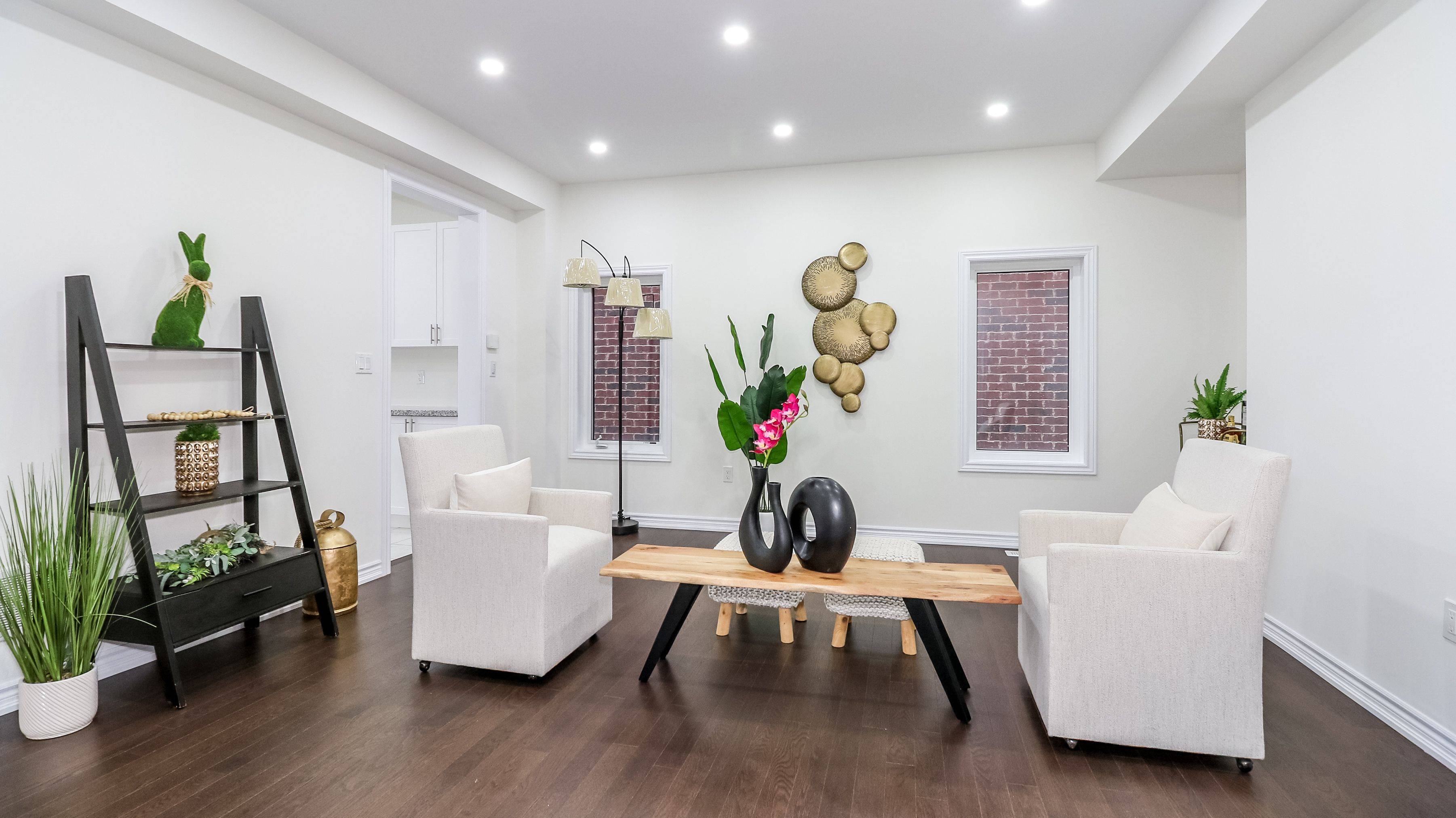 Innisfil, ON L9S 0P8,1691 Corsal CT