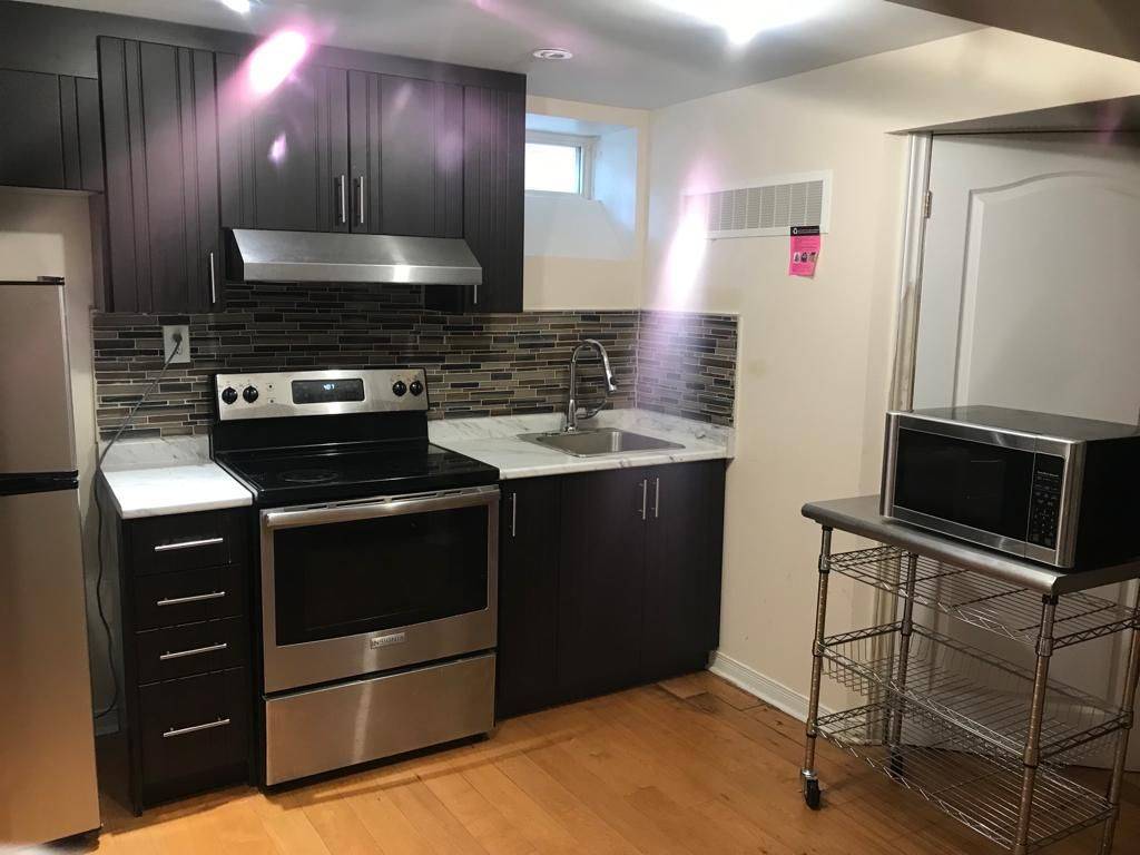 Richmond Hill, ON L4E 3V1,6 Nantucket DR #Bsmt