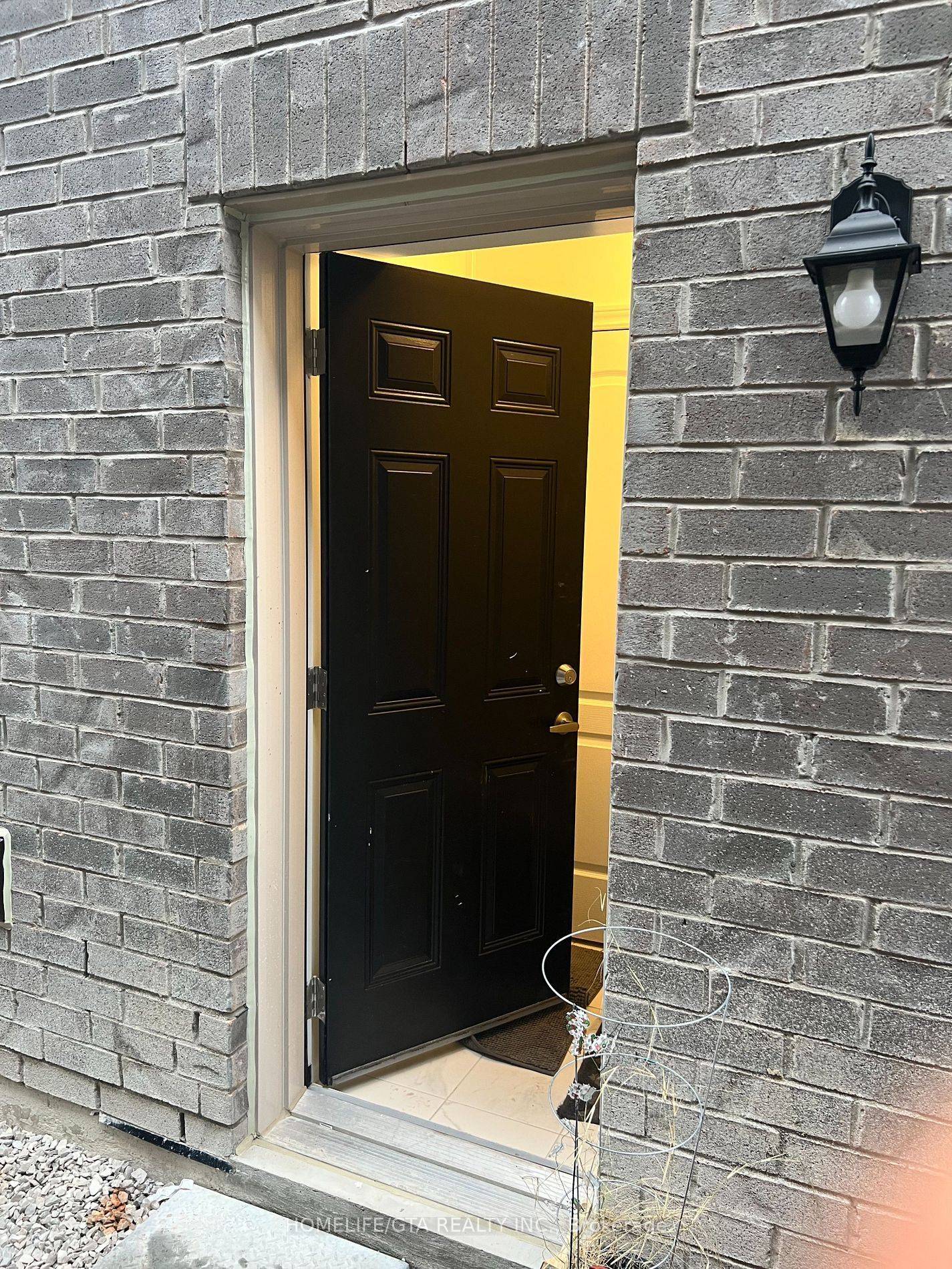 Markham, ON L3S 0E8,347 Kirkham DR #Basement