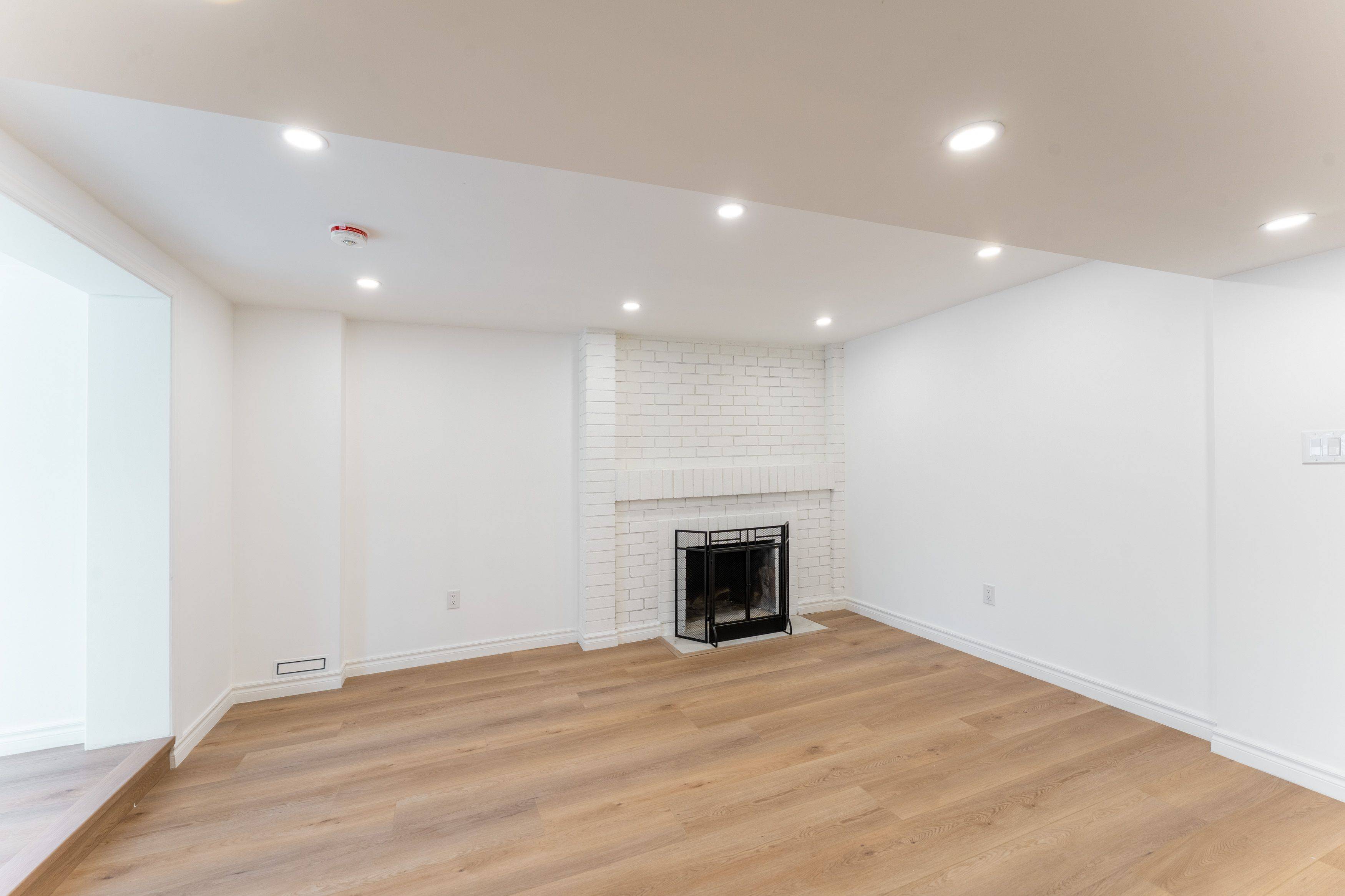 Vaughan, ON L4L 3V7,188 Misty Meadow DR #Bsmt