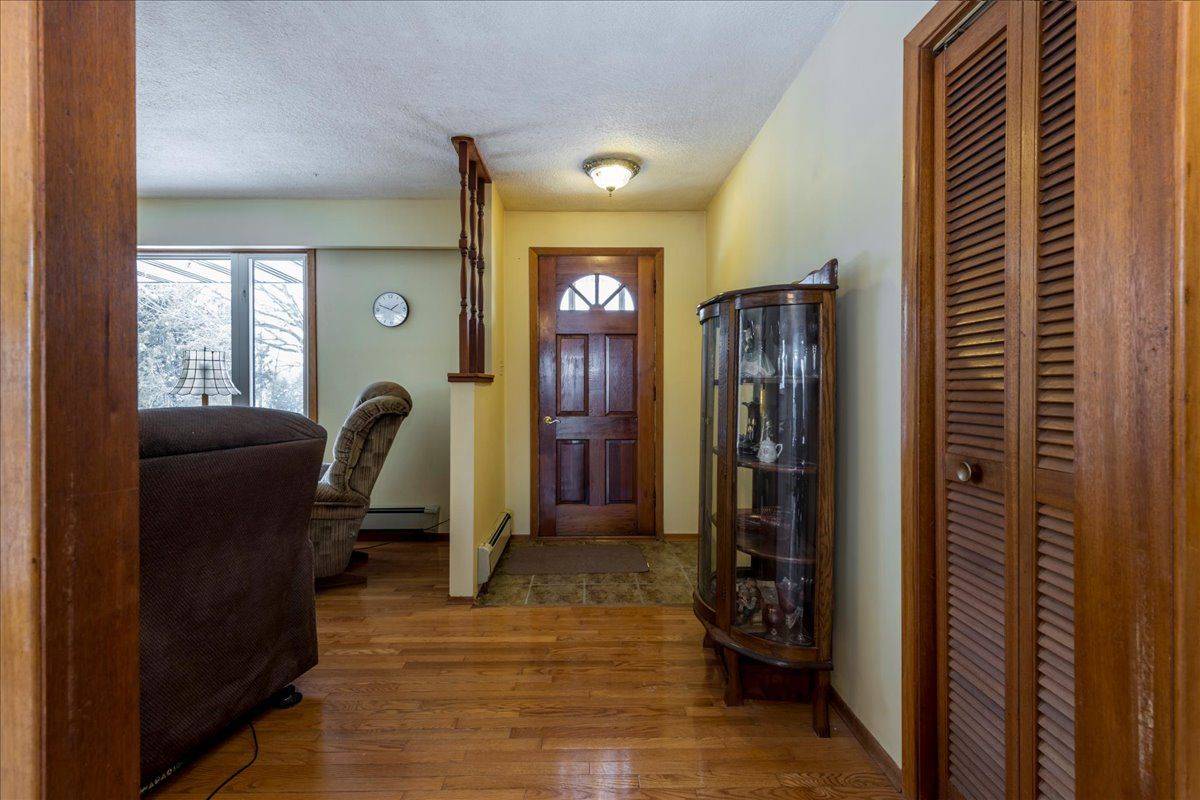 Orillia, ON L3V 0P6,4533 Monck RD