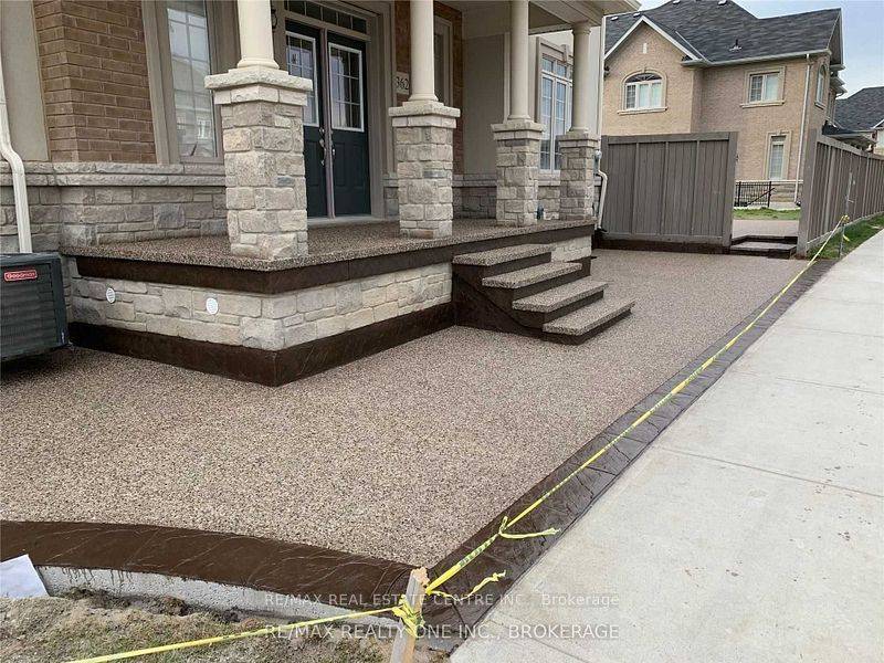 Brampton, ON L7A 0C3,362 Remembrance RD #Bsmt