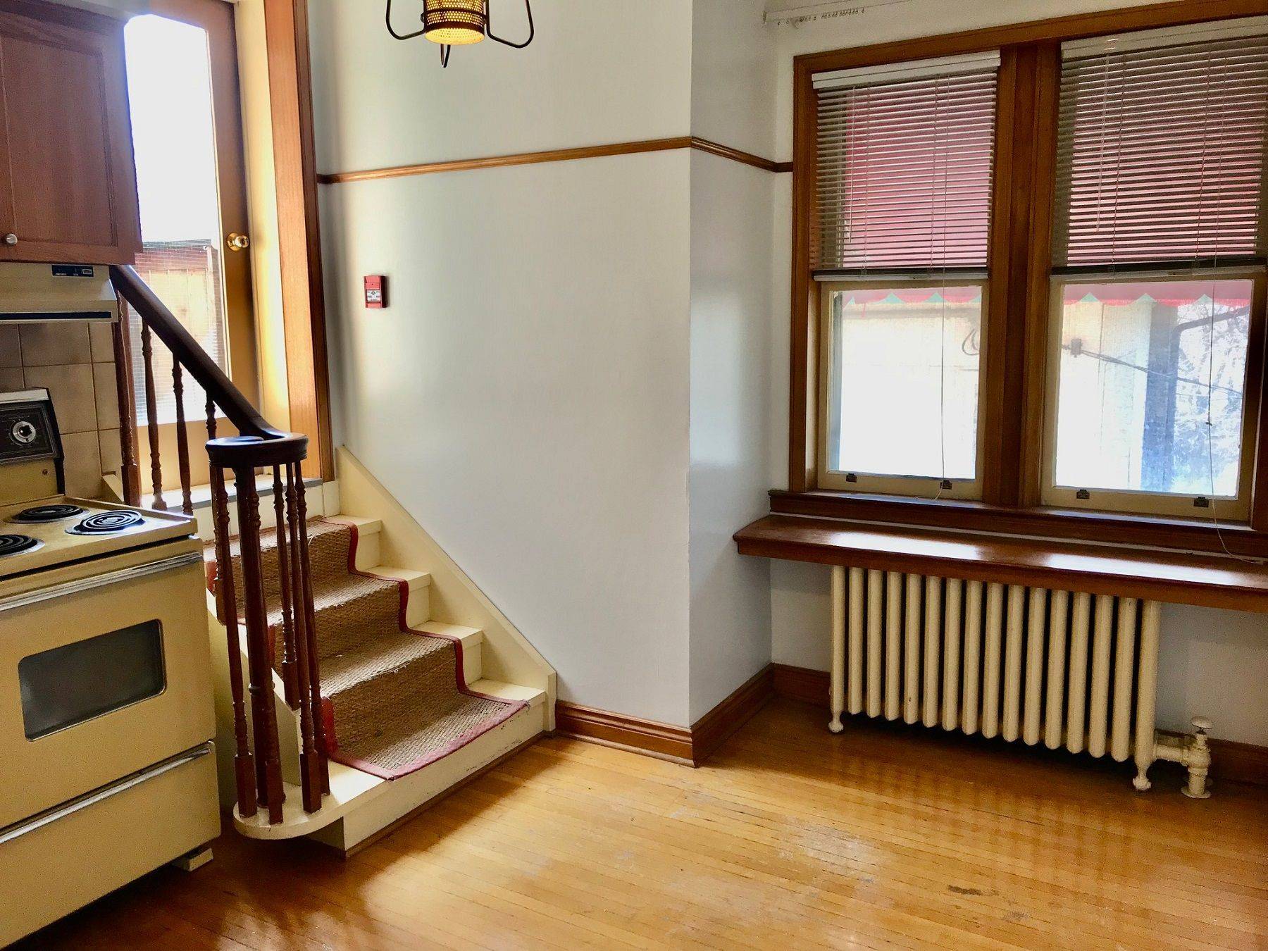 Toronto W03, ON M6H 3G9,3 Northcliffe BLVD #-Apt B