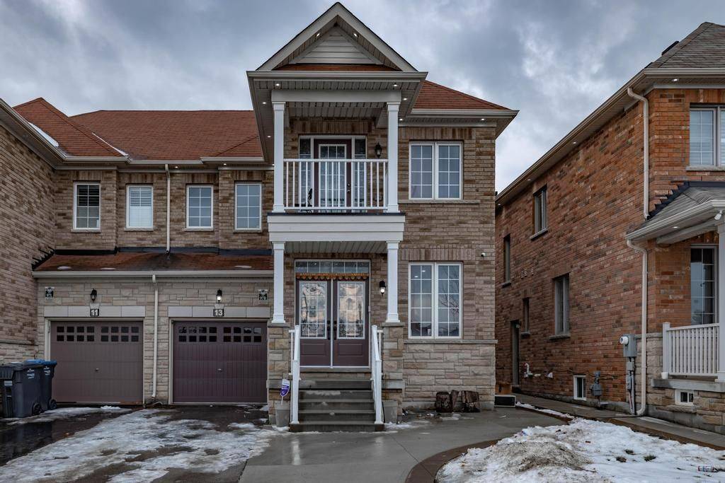 Brampton, ON L6X 5M3,13 Buchanan CRES