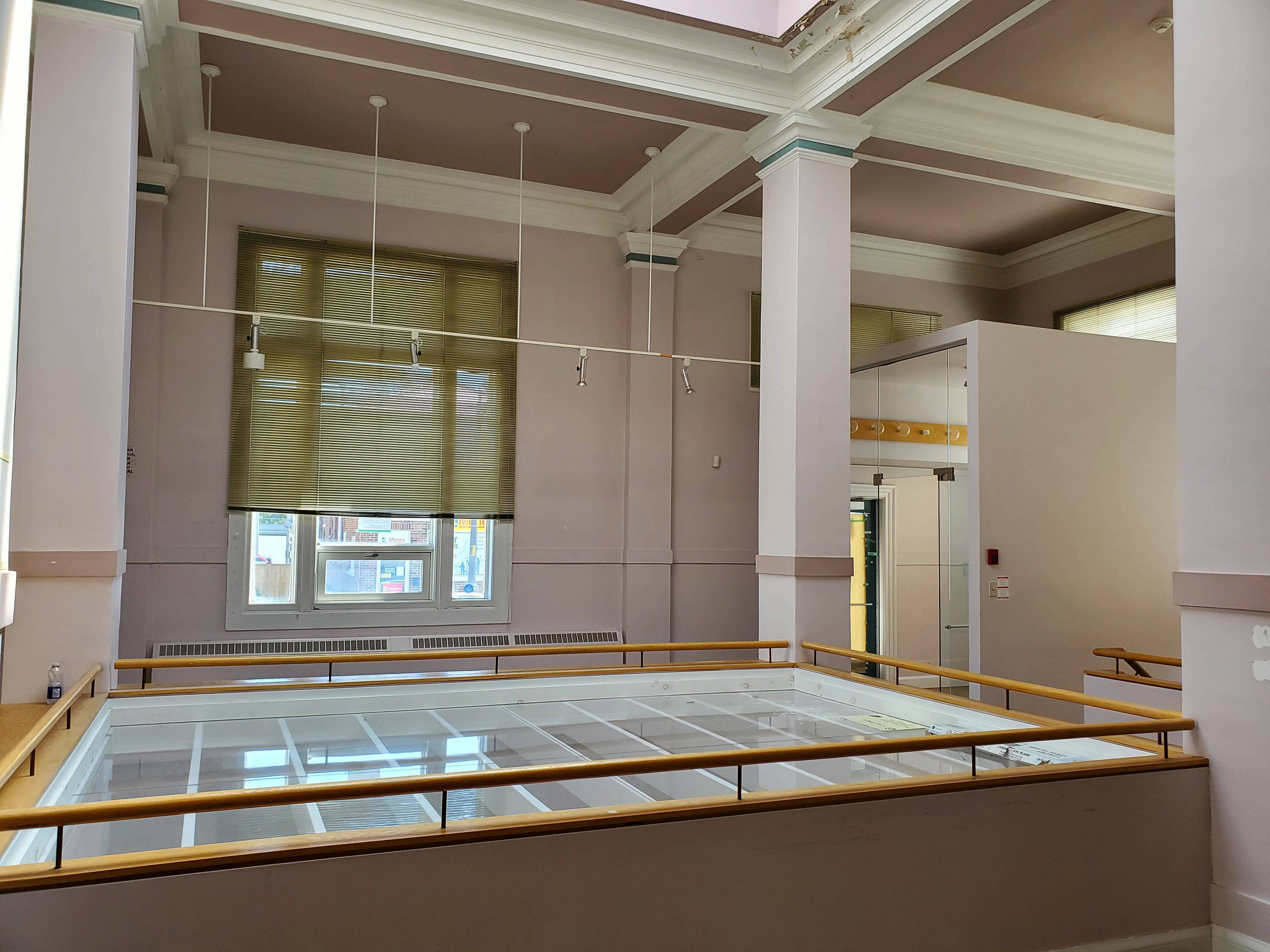 Norfolk, ON N3Y 1S3,45 Peel ST