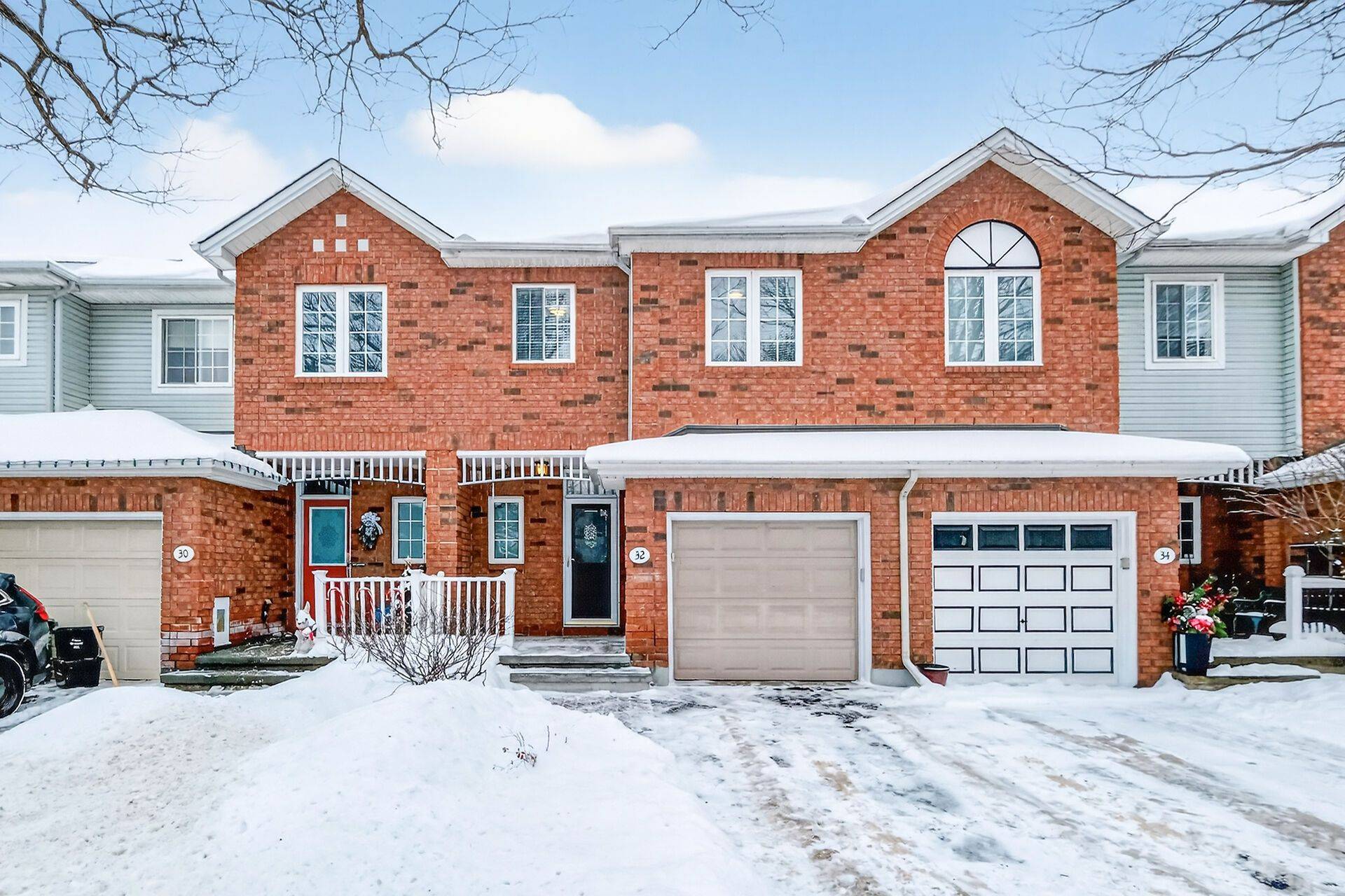 Kanata, ON K2K 3C4,32 Kettleby ST S