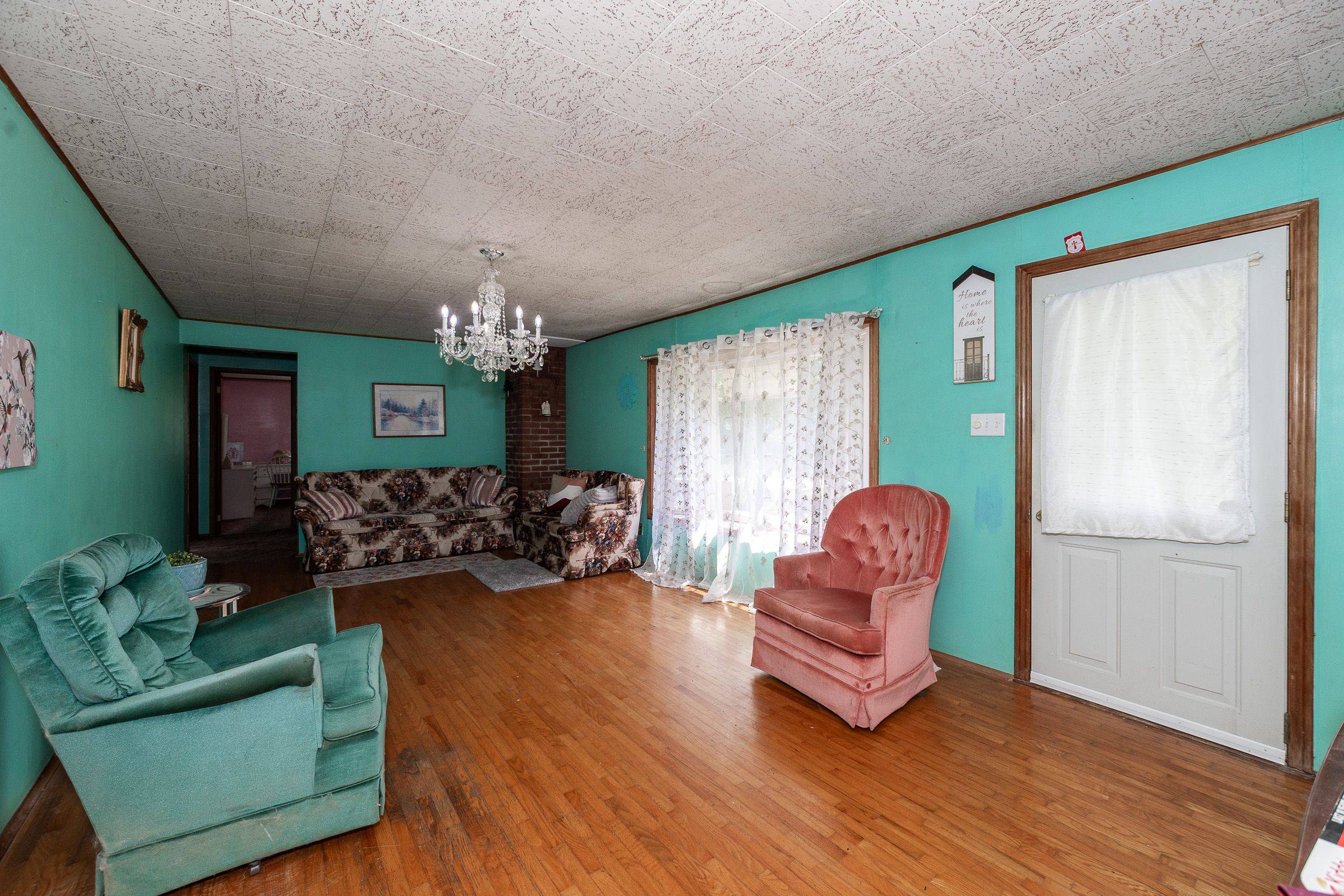 Georgian Bluffs, ON N4K 6V5,873 14th ST W