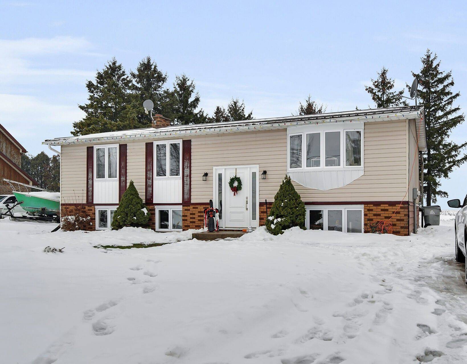 South Huron, ON N0M 1M0,69897 Goshen Line