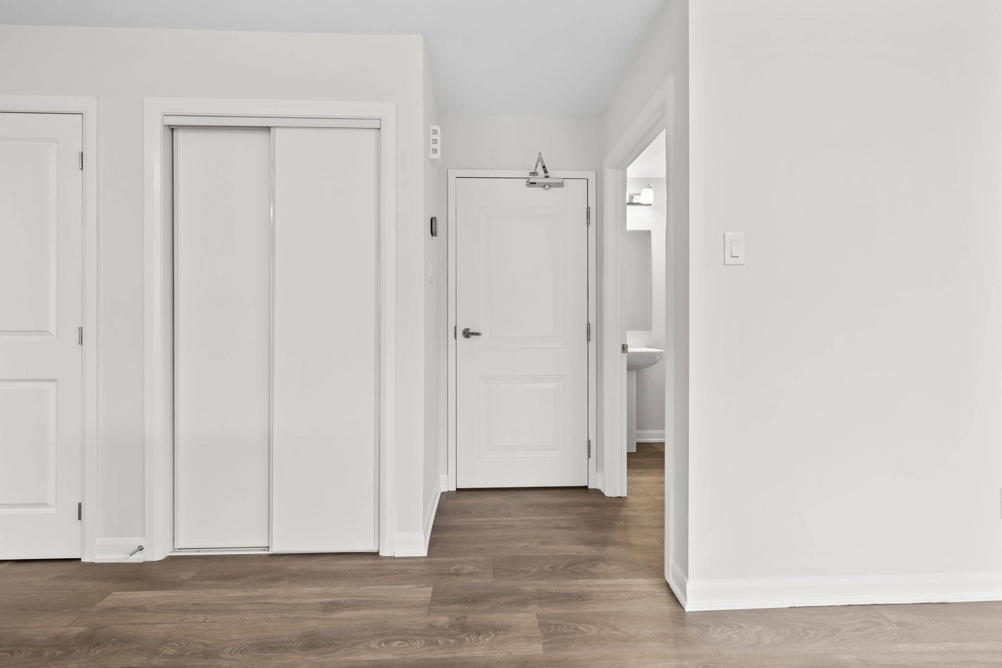 Kanata, ON K2T 0R8,1302 Creekway Private