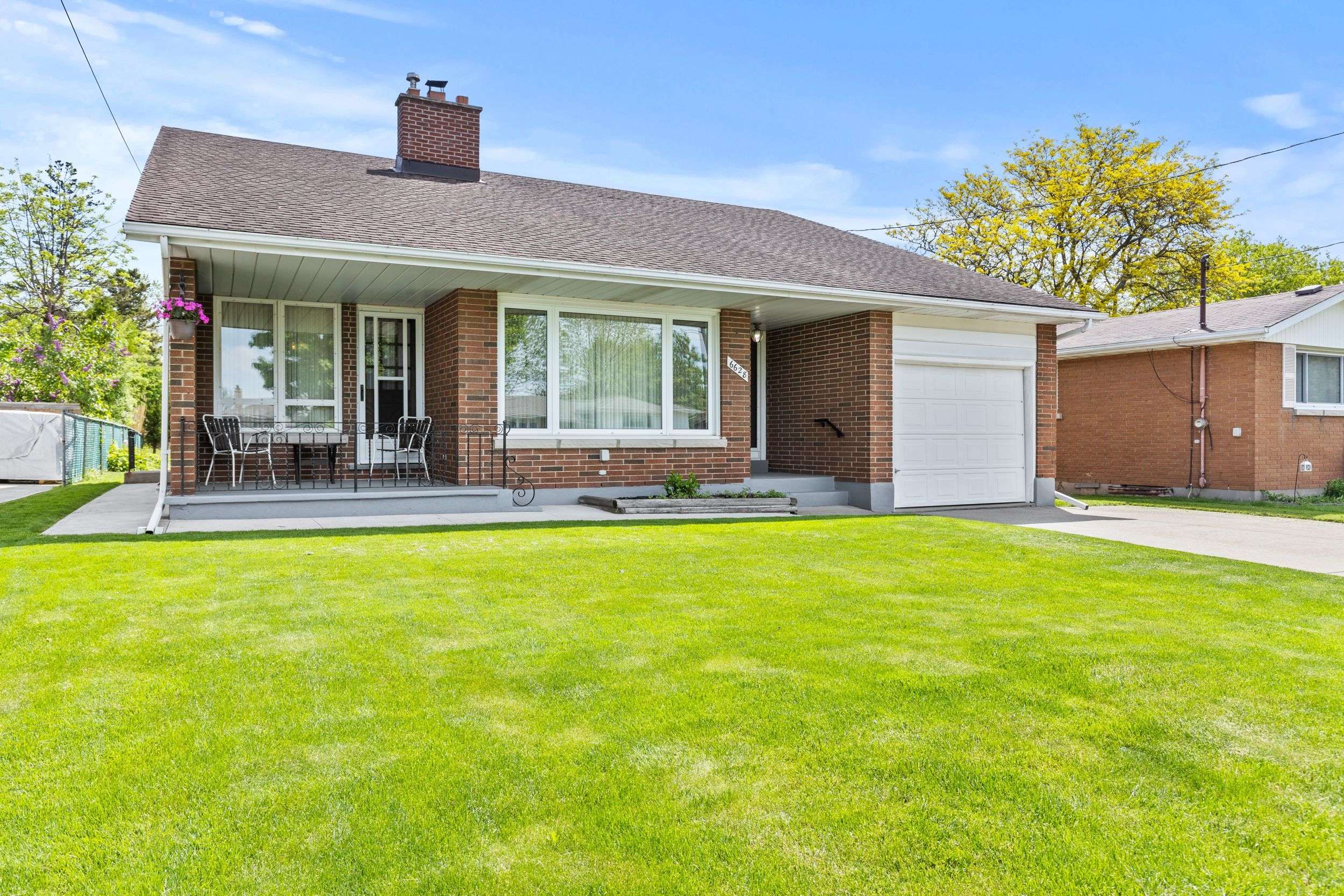 Niagara Falls, ON L2G 5E7,6628 Argyll CRES