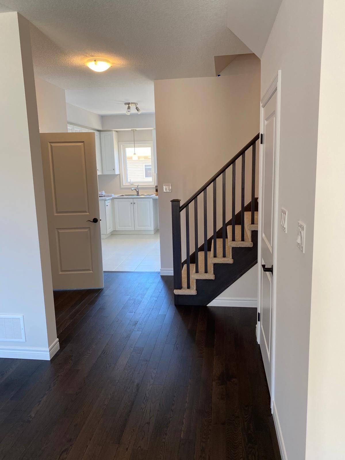 Hamilton, ON L9K 0K1,6 Marr LN