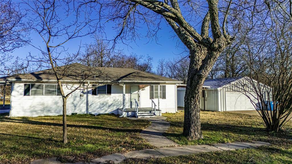 Ladonia, TX 75449,104 Cole Street