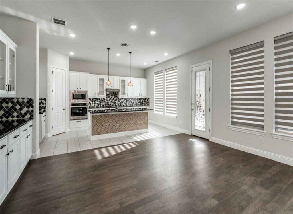 Carrollton, TX 75010,2152 Bailey Street