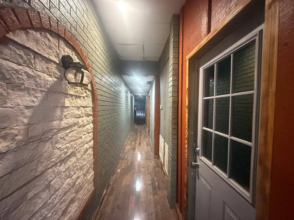 Malakoff, TX 75148,11251 State Highway 31 W