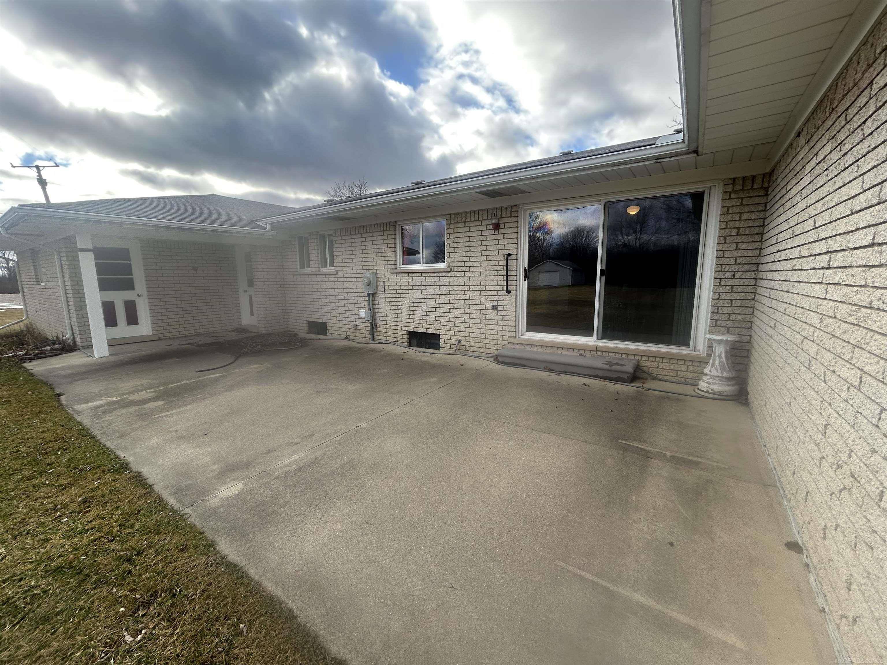 Lenox, MI 48048,61050 Omo RD