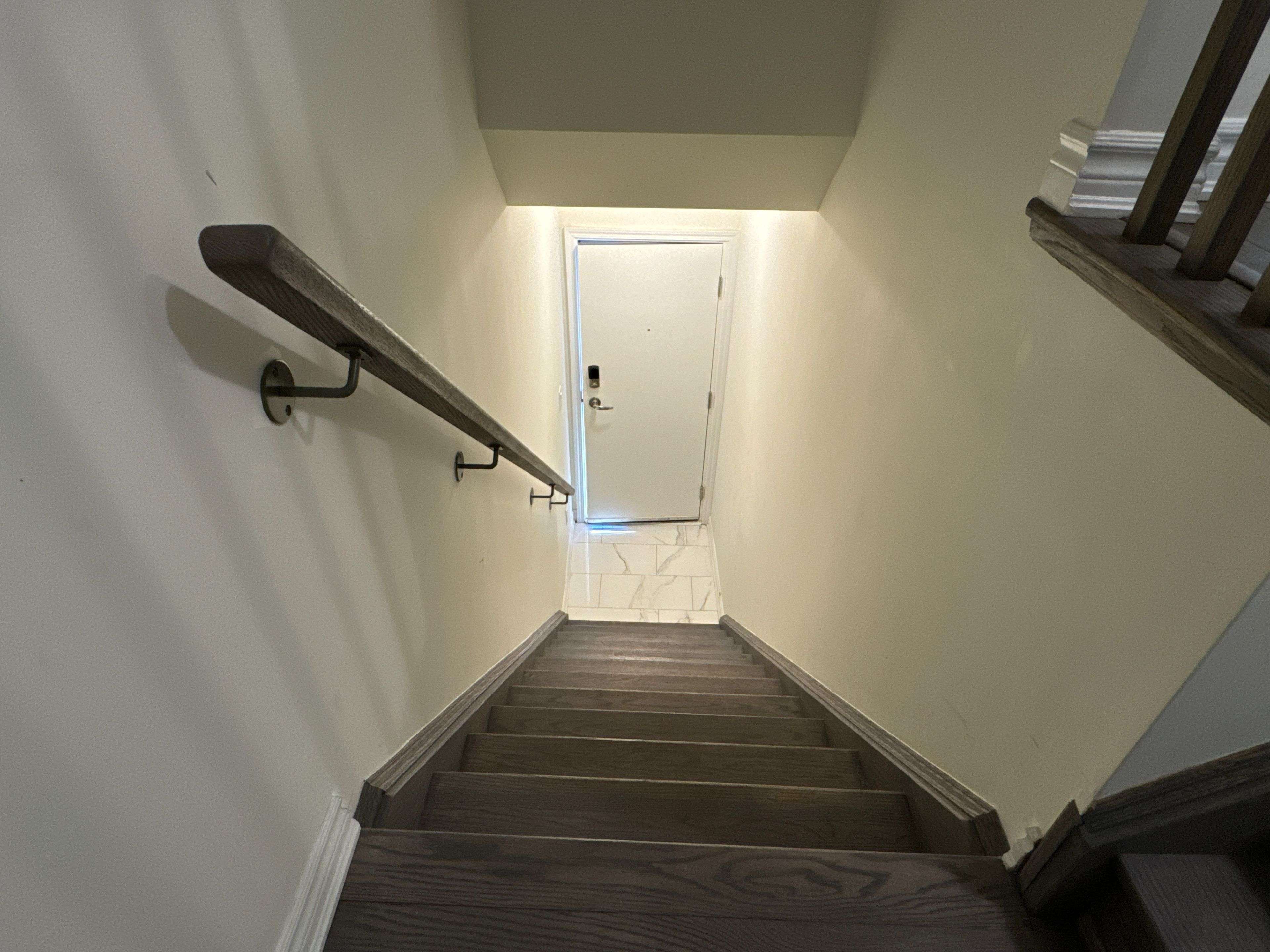 Toronto E08, ON M1J 2E1,2789 Eglinton AVE E #412