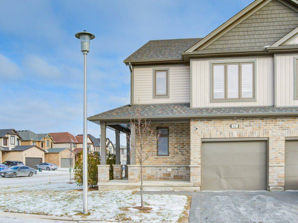 London South, ON N6M 0J1,745 Chelton RD #62