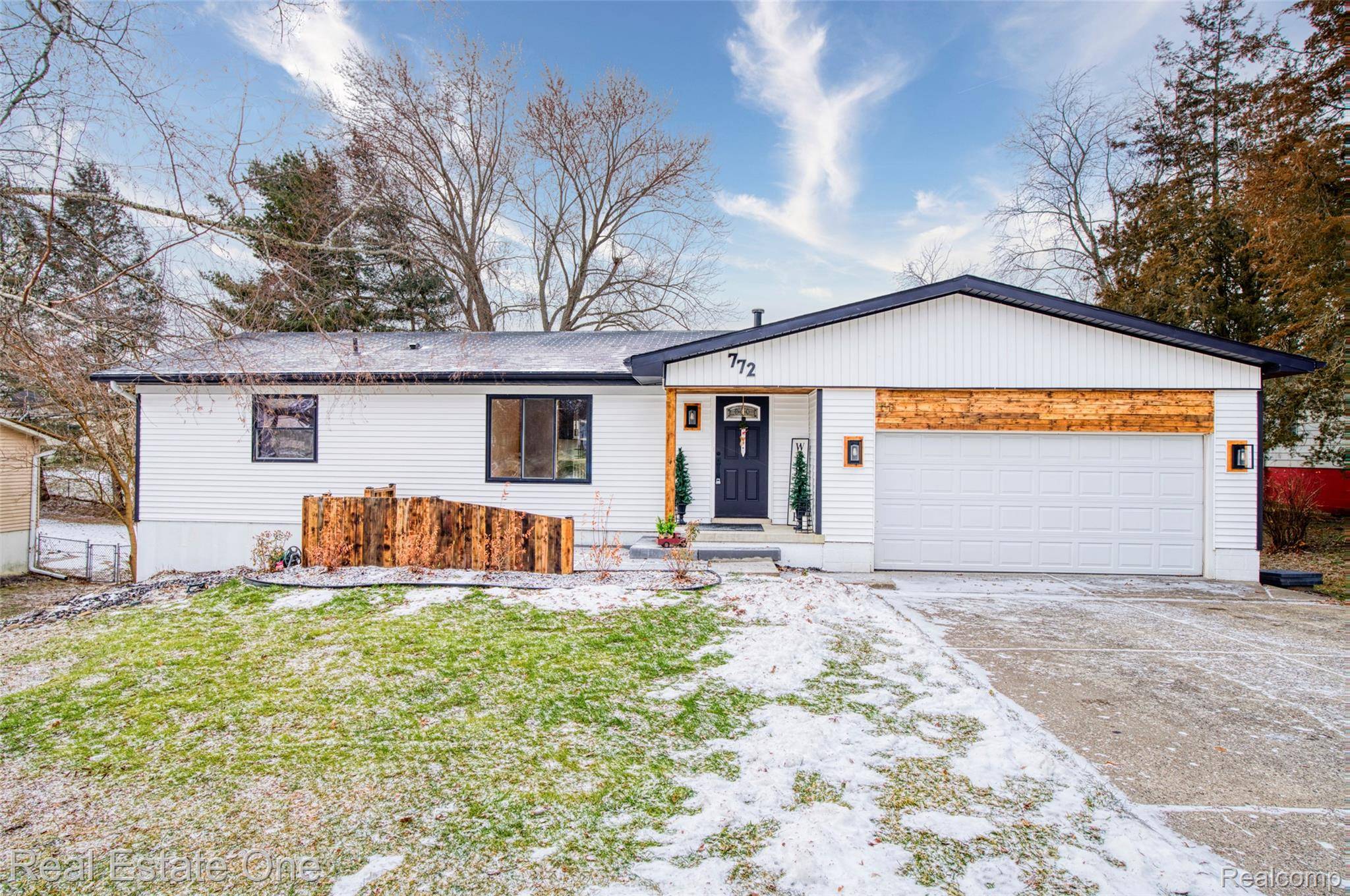 Brighton, MI 48116,772 S 3rd ST