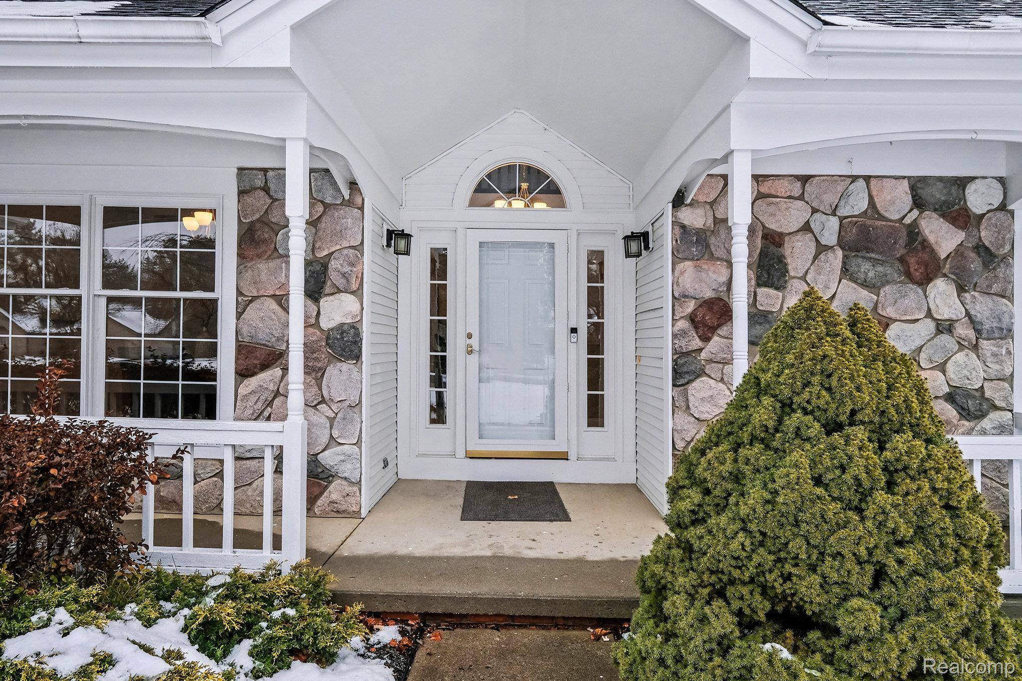 Fenton, MI 48430,4116 Split Rail LN