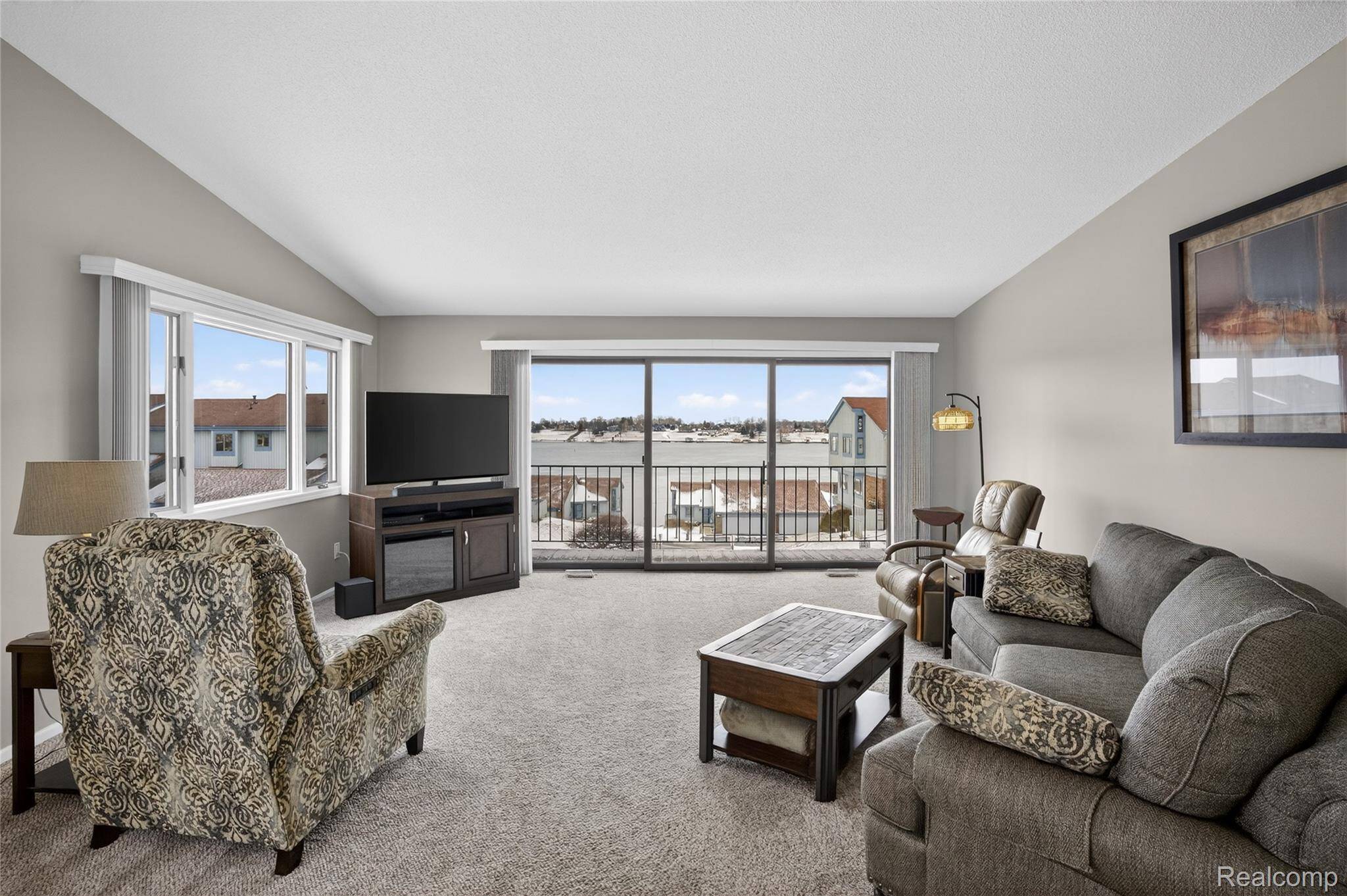 St Clair, MI 48079,1715 River RD #77